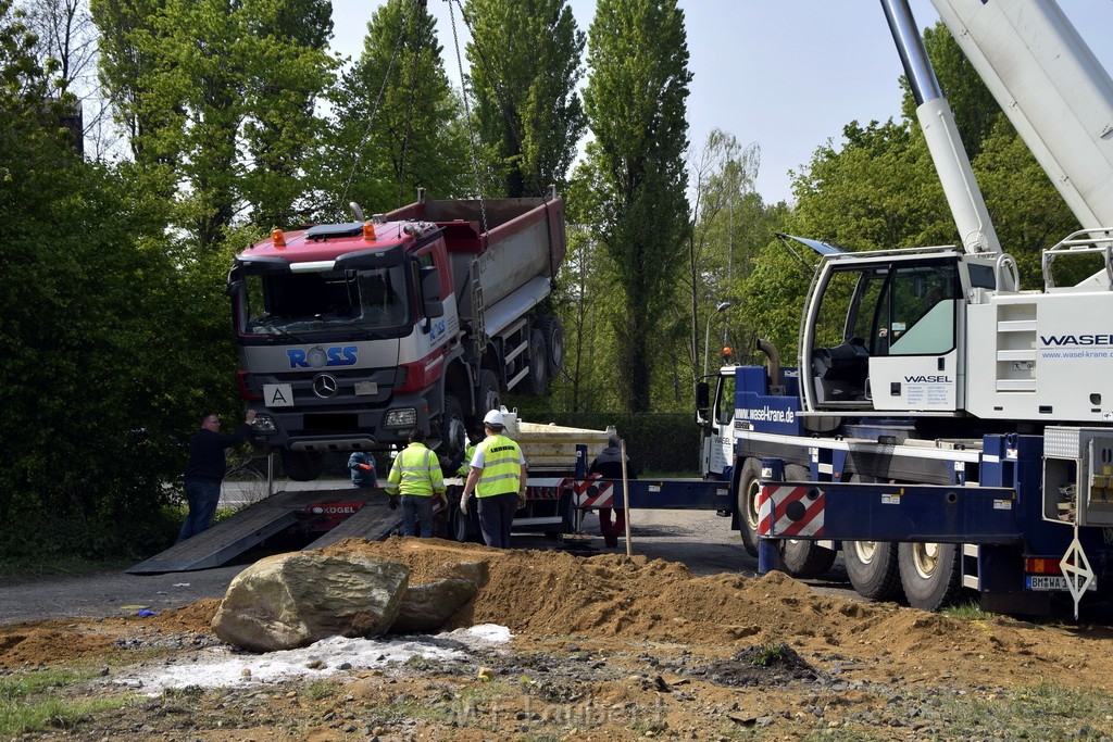 Schwerer VU LKW Zug Bergheim Kenten Koelnerstr P548.JPG - Miklos Laubert